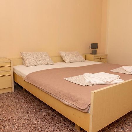 Vicky Guesthouse Ставрос Екстериор снимка