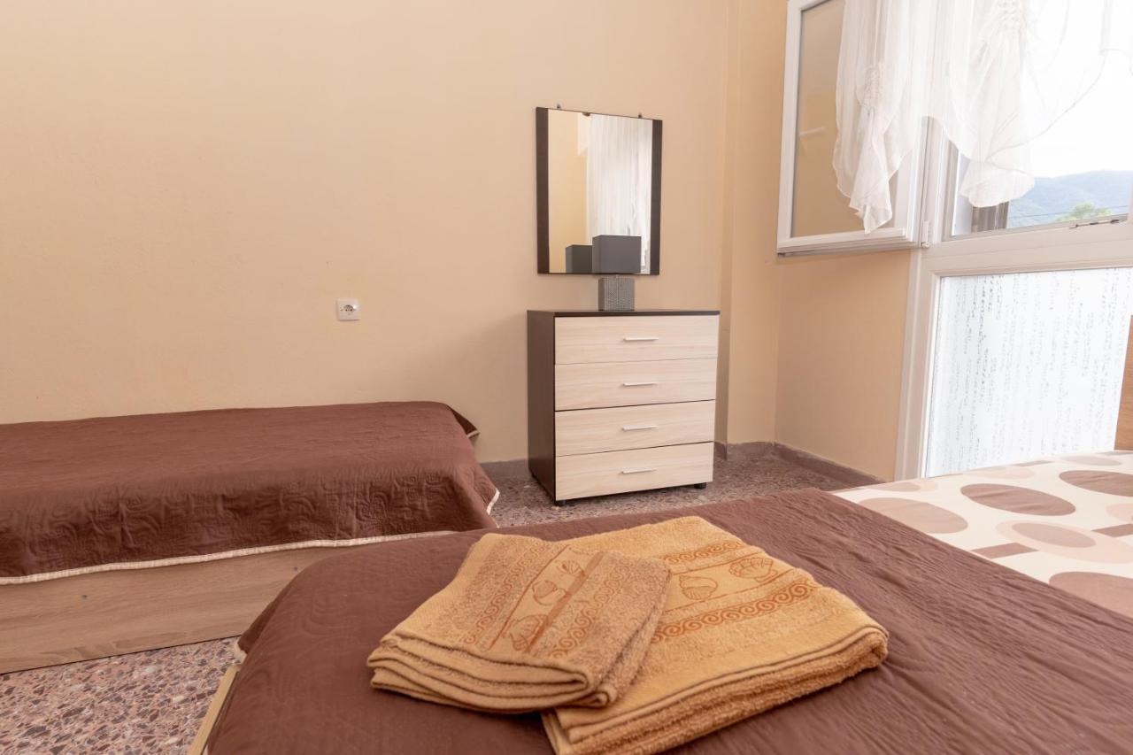 Vicky Guesthouse Ставрос Екстериор снимка