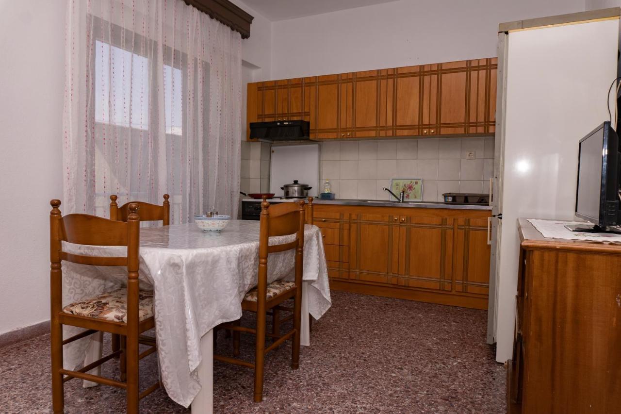 Vicky Guesthouse Ставрос Екстериор снимка